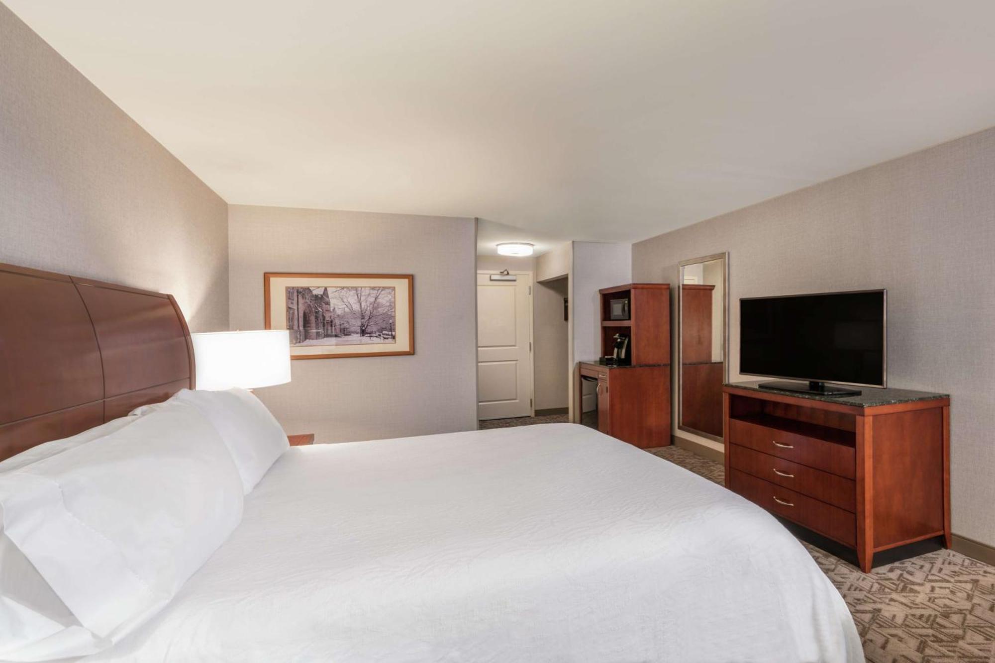 Hilton Garden Inn Blacksburg University Экстерьер фото