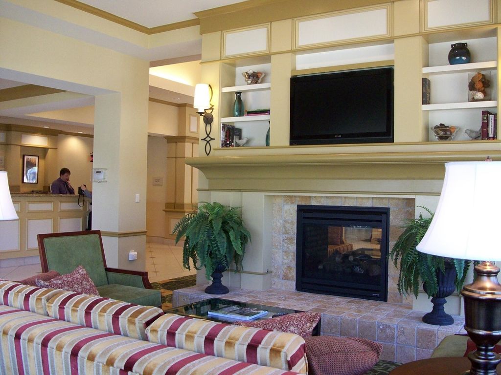 Hilton Garden Inn Blacksburg University Интерьер фото