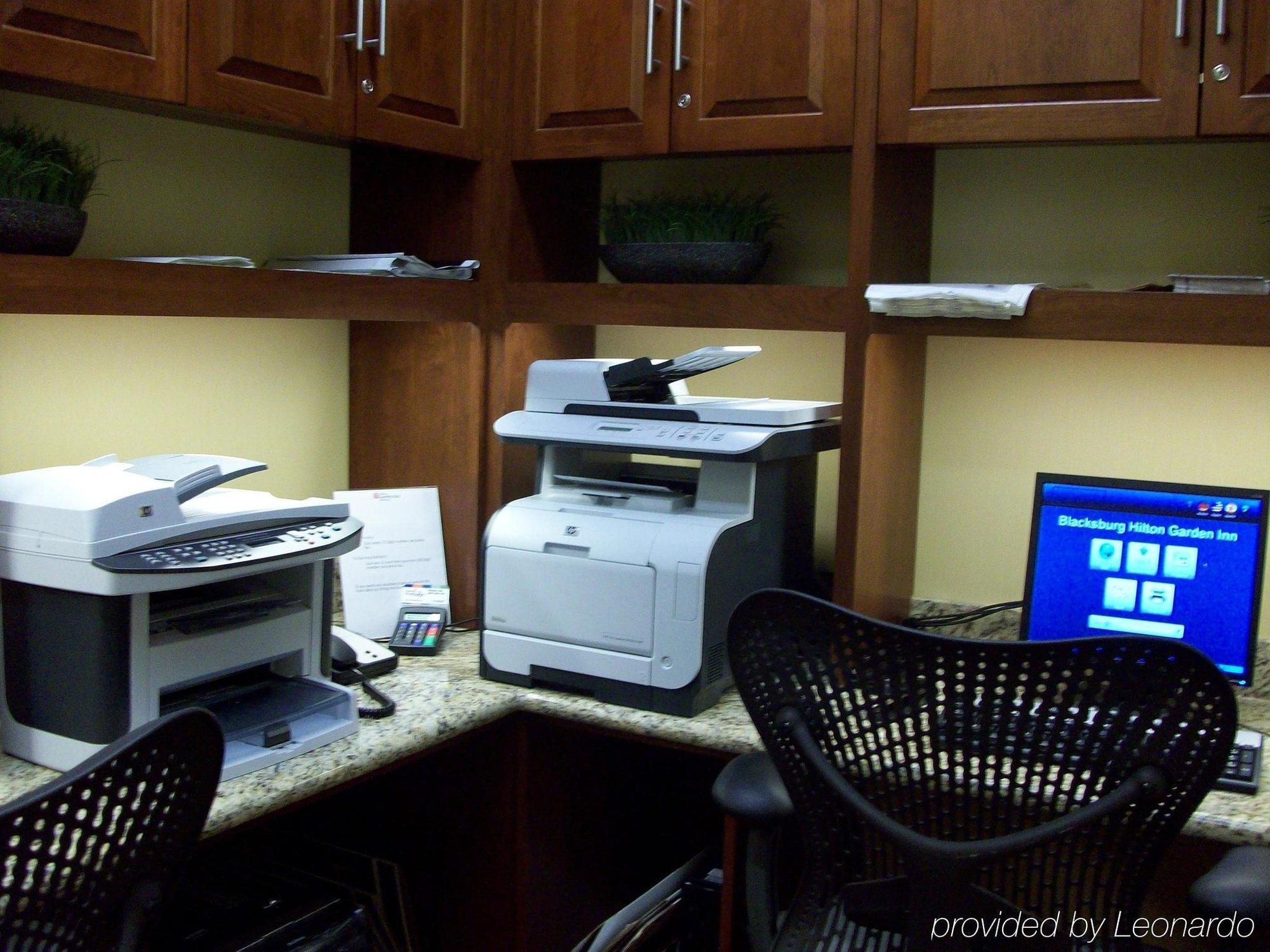 Hilton Garden Inn Blacksburg University Экстерьер фото